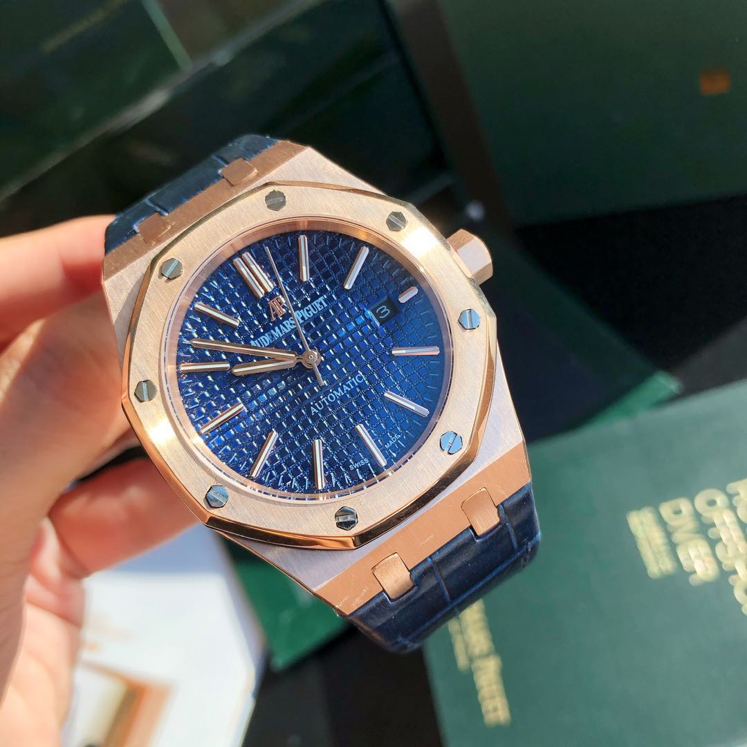 Audemars Piguet Royal Oak Series 15510OR.OO.D315CR.02, Blue Dial, 41mm size.