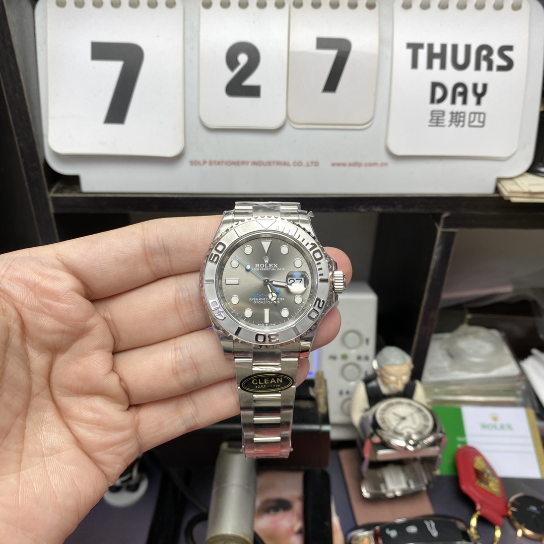 Rolex Yacht-Master Series m126622-0001, Grey Yacht Steel Bracelet Model, 40mm size.