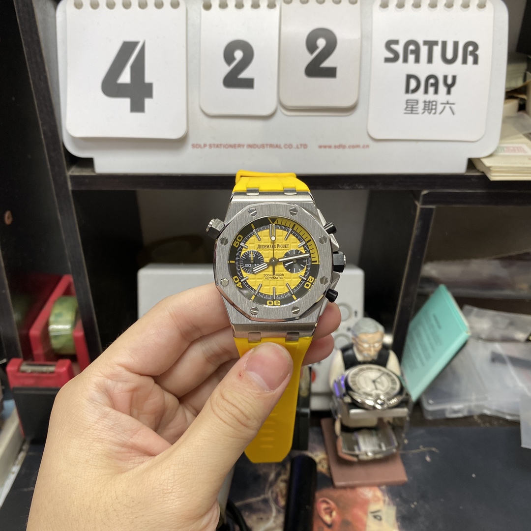 Audemars Piguet Royal Oak Offshore Series 26703ST.OO.A051CA.01, Yellow Dial, 42mm Size