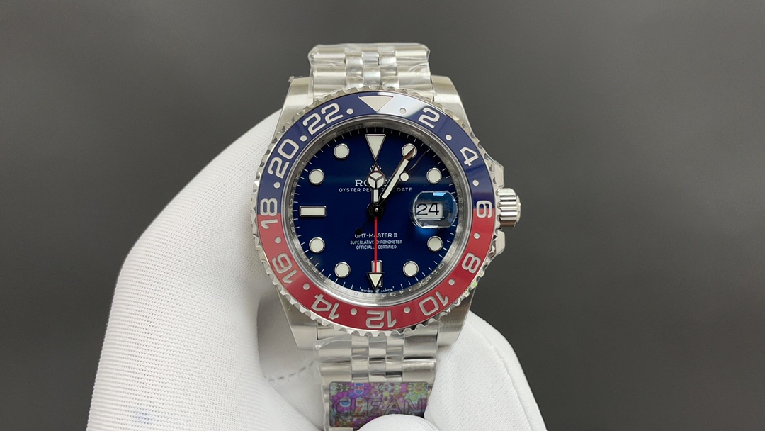 ROLEX GMT-MASTER PEPSI Bezel blue dial, 40mm