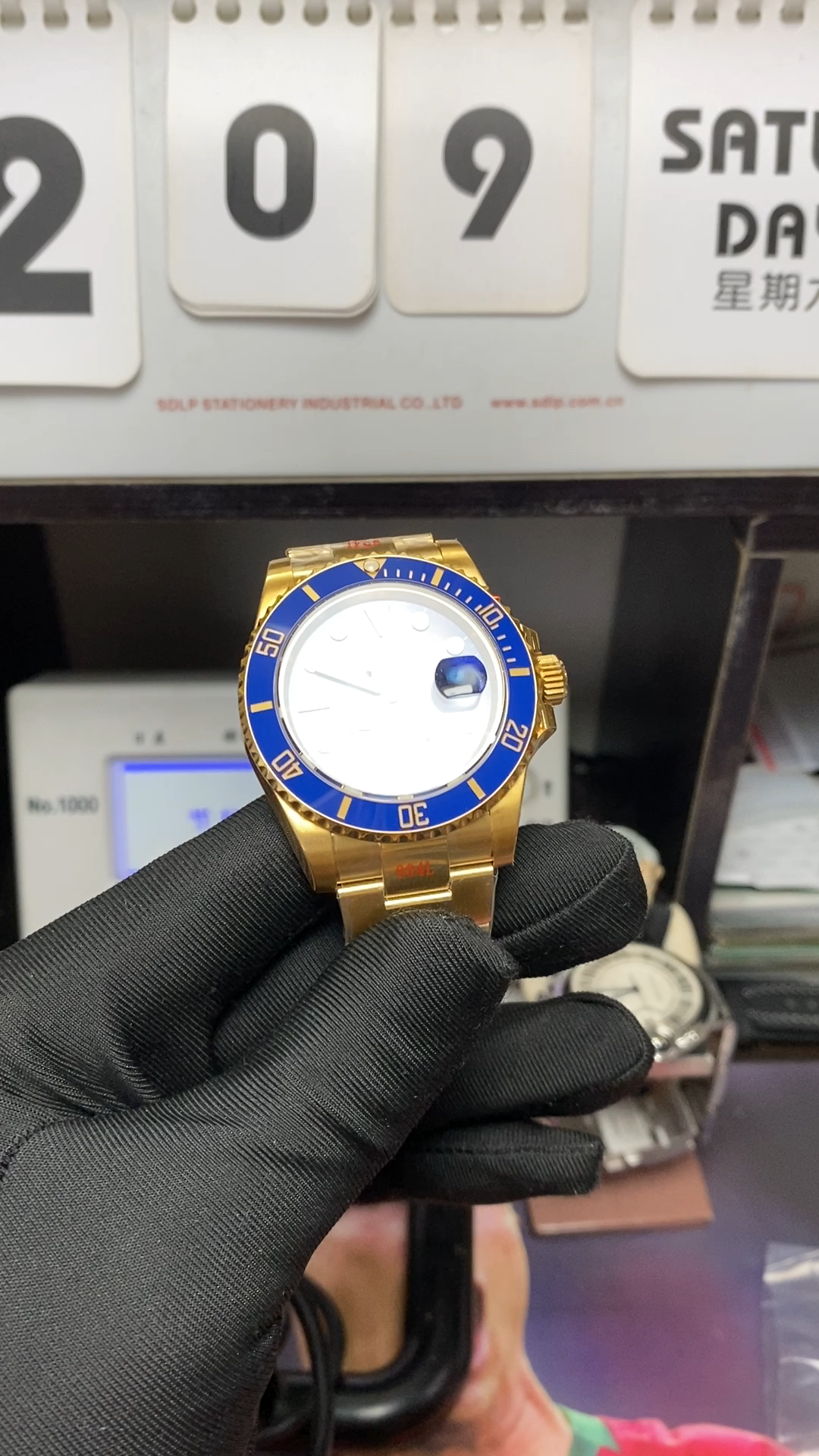 Rolex Submariner Series Watch Model m126618lb-0002 41mm